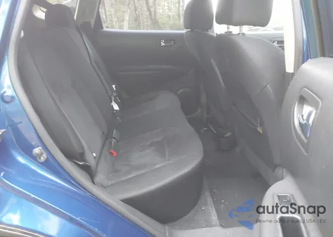 2010 Nissan Rogue S z USA, uszkodzony, nr VIN JN8AS5MV8AW147140